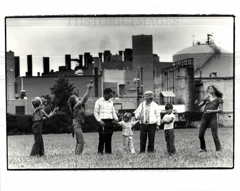 1981 Press Photo Air Pollution - Historic Images