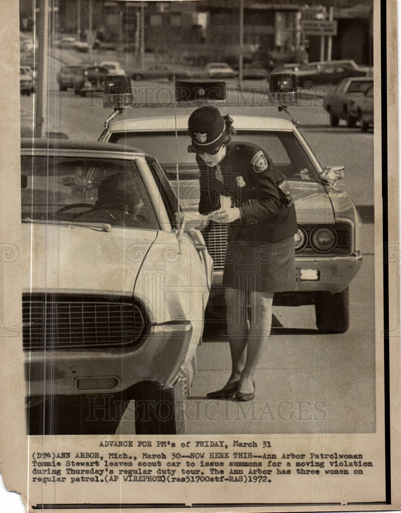 1972 Press Photo Ann Arbor patrol woman Tommie Stewart - Historic Images