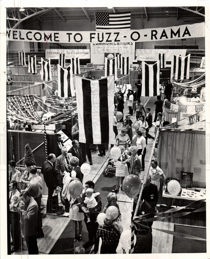 1971 Press Photo gym - Historic Images