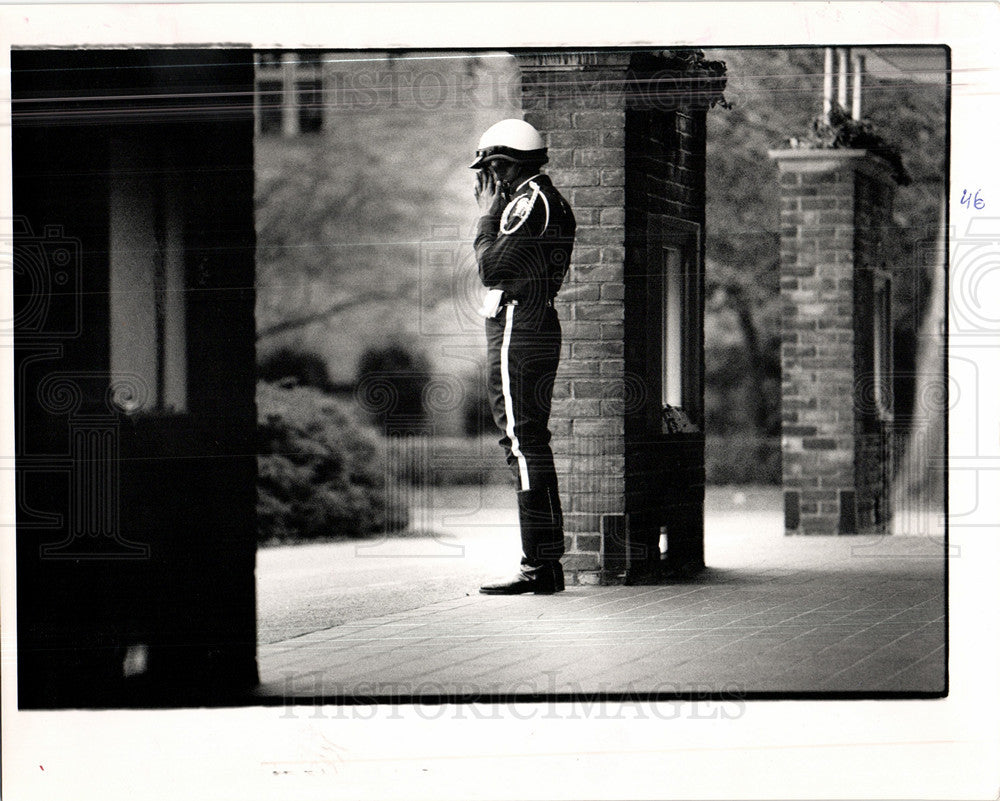 1988 Press Photo Police Leonard Hill funerals Officer - Historic Images