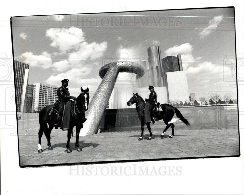 1982 Press Photo George Shavers Patrick Muscat - Historic Images