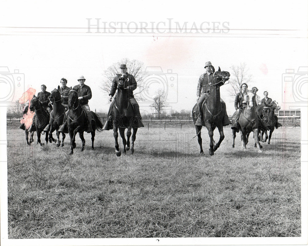 1977 Press Photo Detroit Mounted Police Horse-O-Rama - Historic Images