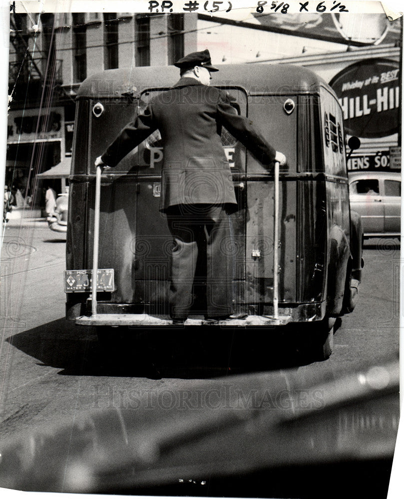 1954 Press Photo 1961 crime Detroit up 8.2 per cent - Historic Images