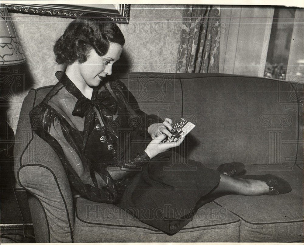1934 Press Photo Madine Smith - Historic Images