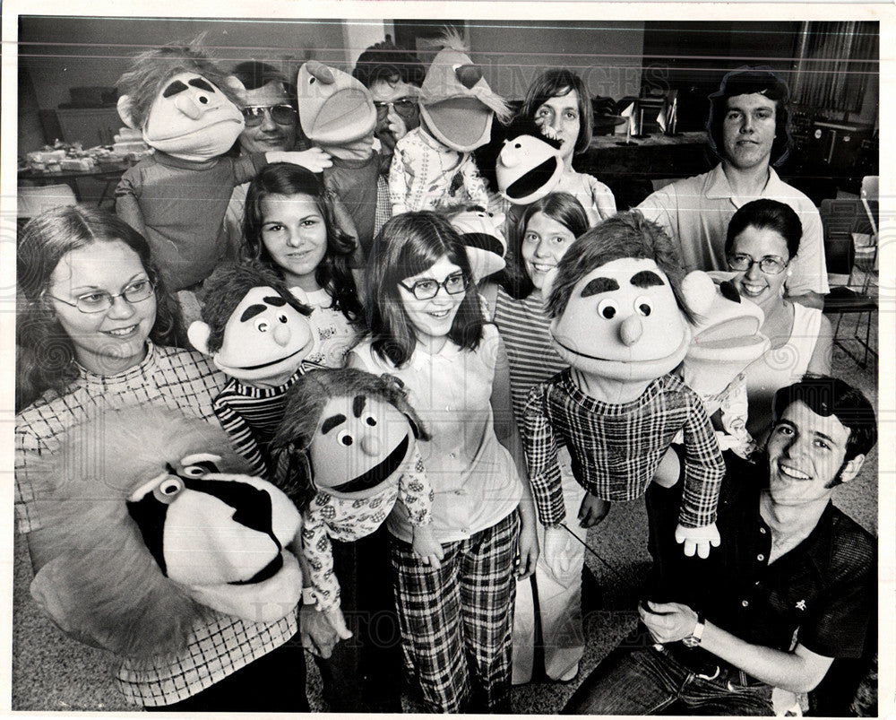 1974 Press Photo Puppets - Historic Images