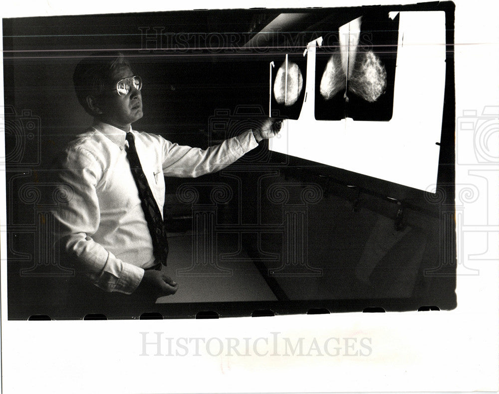 1992 Press Photo Kyoungsoo mammogram breast x-rays - Historic Images