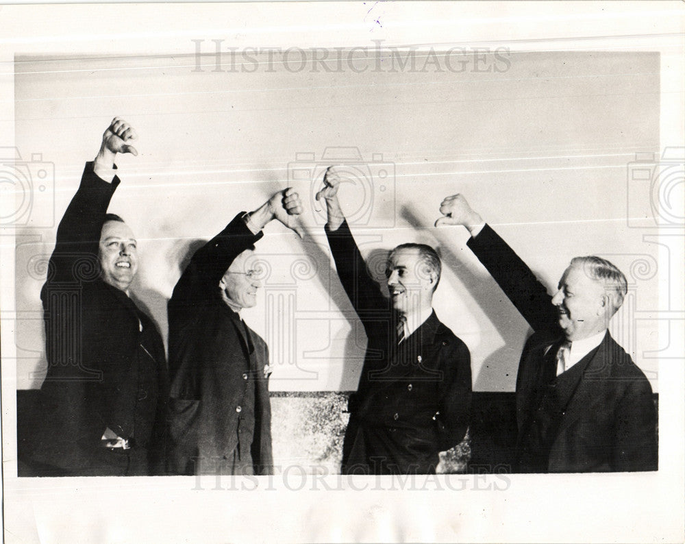 Press Photo Royalist Party Of America - Historic Images