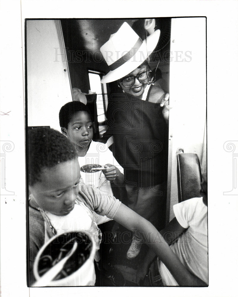 1991 Press Photo detroit salvation army charity - Historic Images