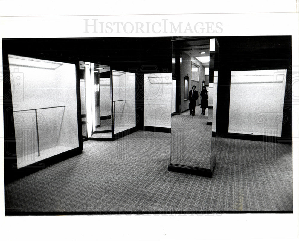 Press Photo Saks Fifth Avenue - Historic Images