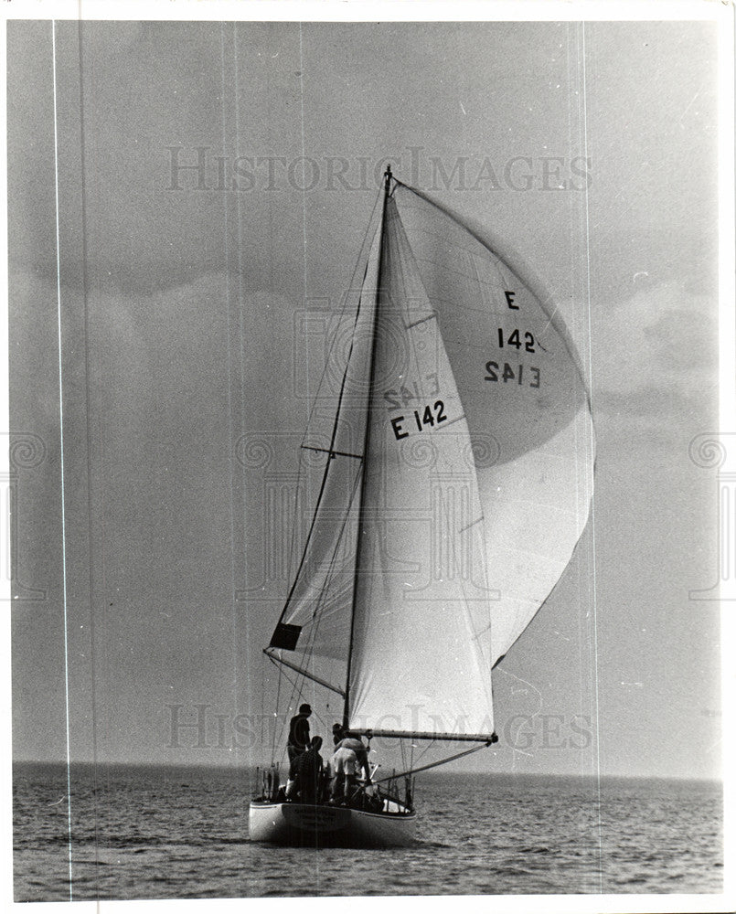 1962 Press Photo Sailboats sailing - Historic Images