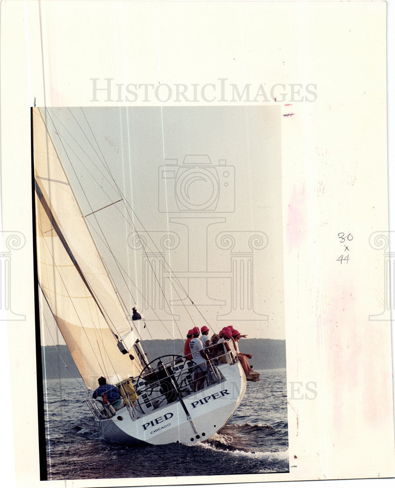 1992 Press Photo Michigan 3200 miles coastline sailing - Historic Images