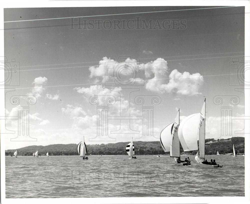 1962 Press Photo sailboats and sailing - Historic Images