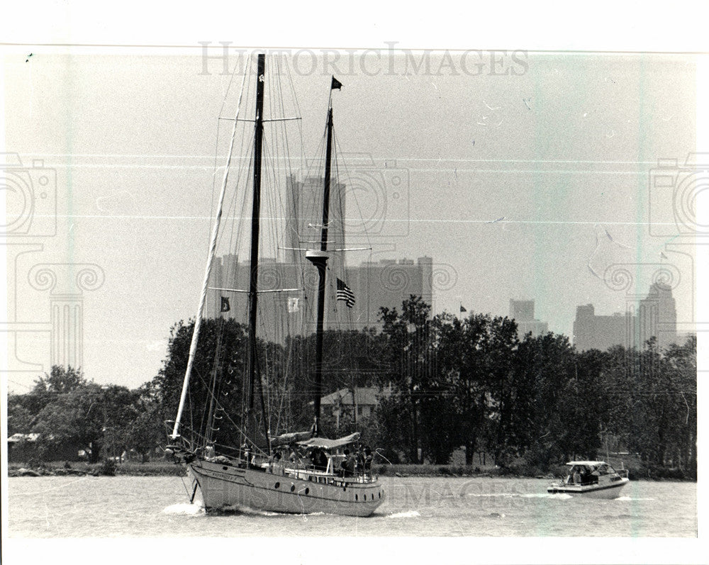 1987 Press Photo Detroit Sailboat Maranatha River Ship - Historic Images