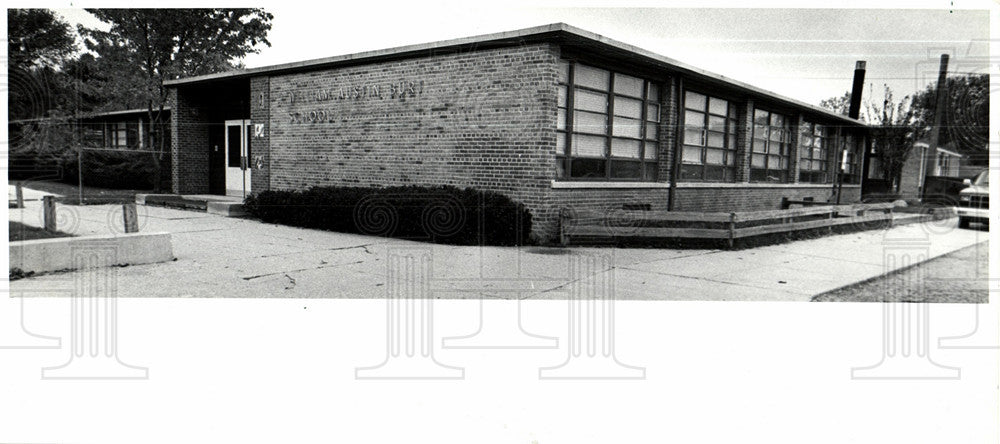 1986 Press Photo William Burt Elementary School - Historic Images