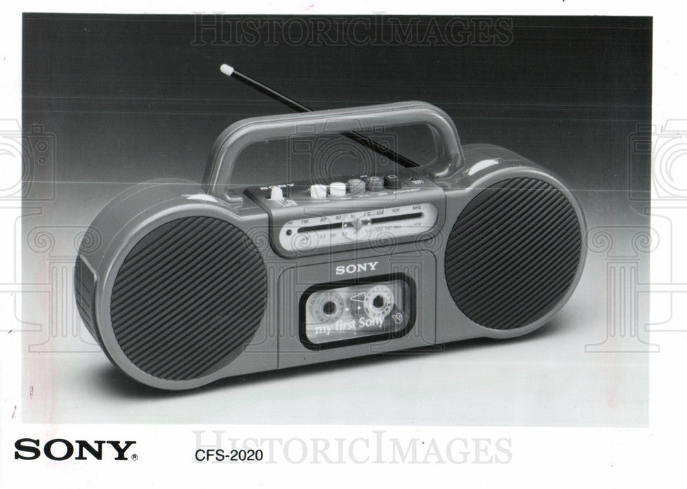 1988, Sony CFS-2020 Radio deafening - Historic Images