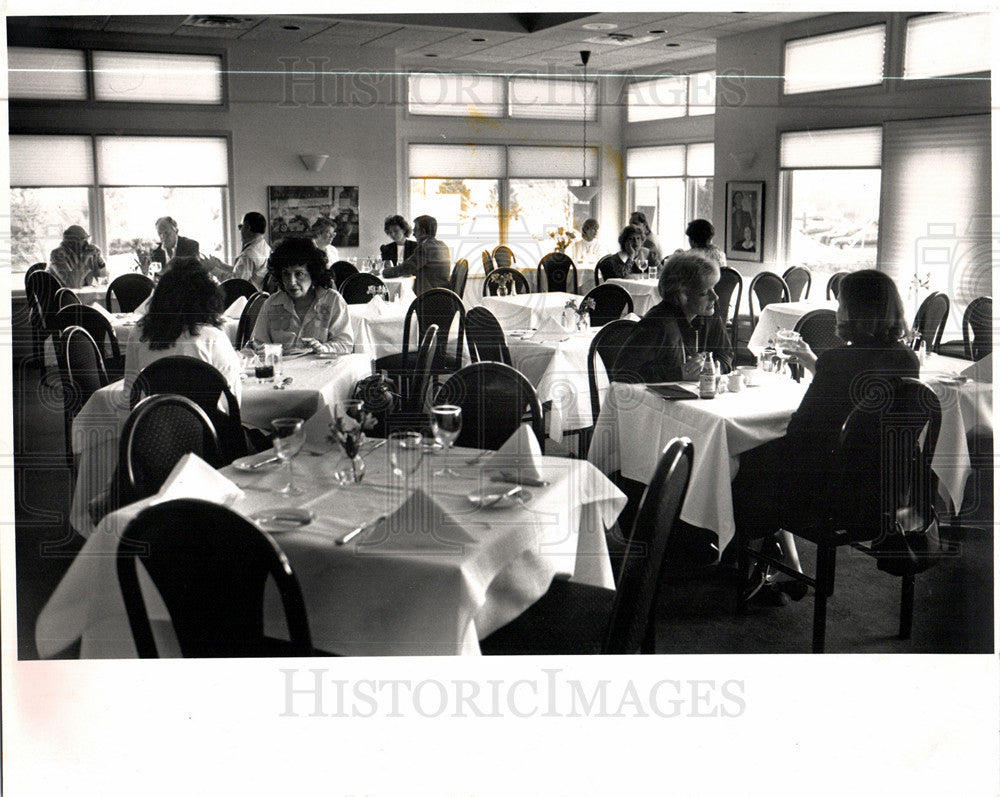 1989 Press Photo Di Modesta Restaurant Southfield - Historic Images