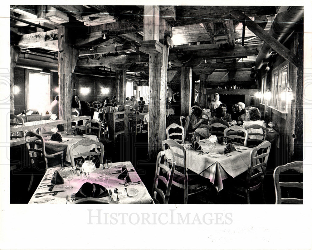 1987 Press Photo Michigan Bean Company Restaurant - Historic Images