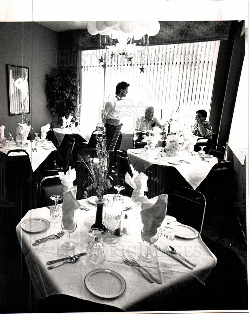 1989 Press Photo Marco&#39;s Farmington Hills Restaurant - Historic Images