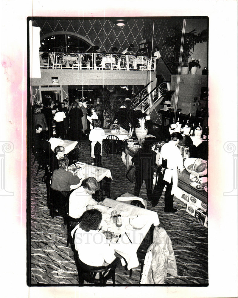 1987 Press Photo Restaurant - Historic Images