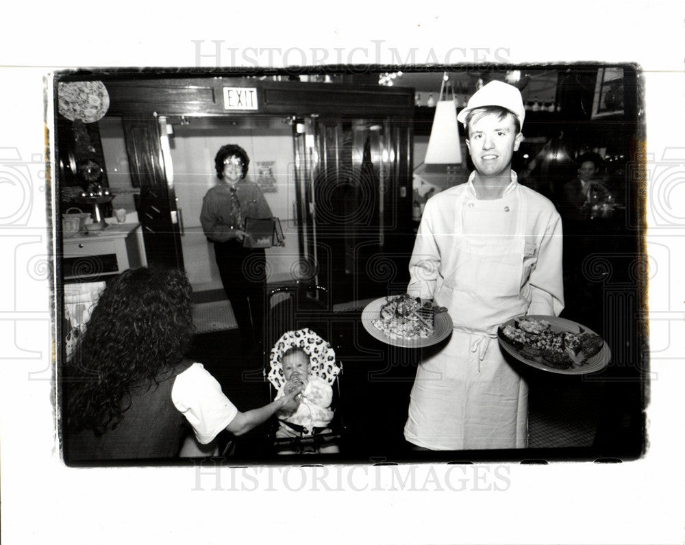 1993 Press Photo Exc Chef David Pidek - Historic Images