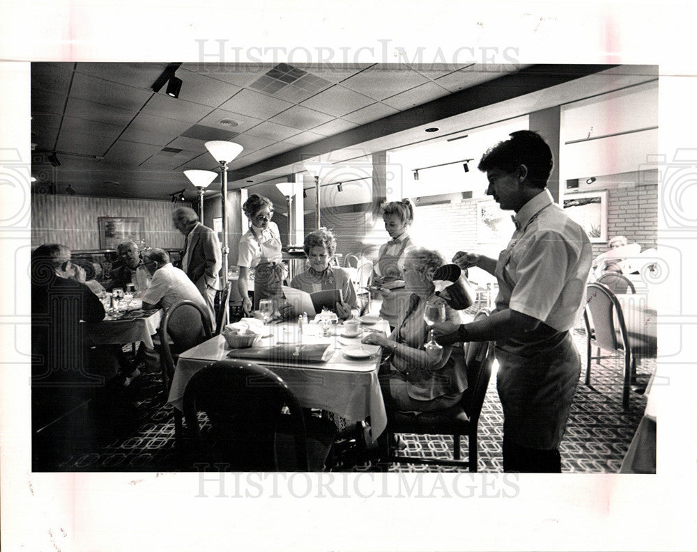 1969 Press Photo Marty Elias - Historic Images