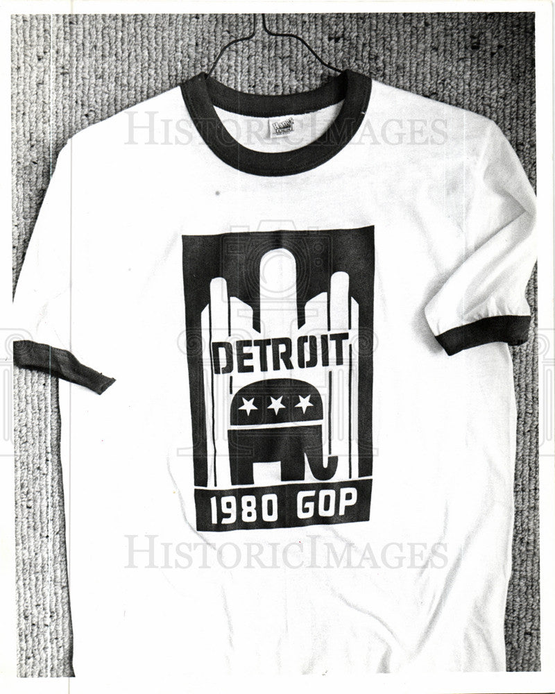 Press Photo republican national convention tshirt - Historic Images