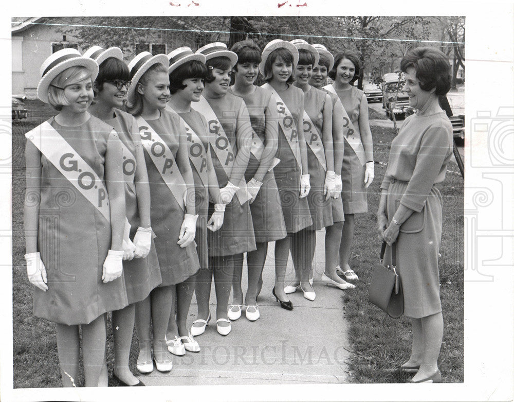 1966 Press Photo GOP girls, Yale Kerby, 1966, Riordan - Historic Images