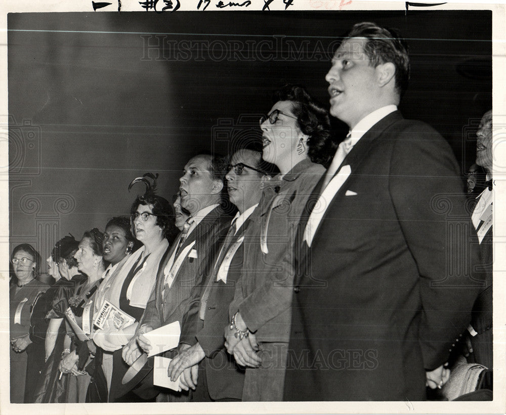 1955 Press Photo All rise for the national Anthem - Historic Images