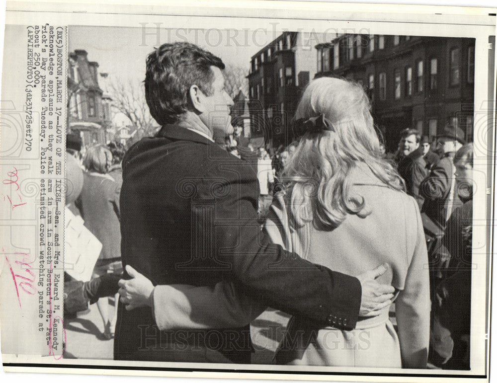 1970 Press Photo Sen. and Mrs.Edward M.Kennedy, parade - Historic Images