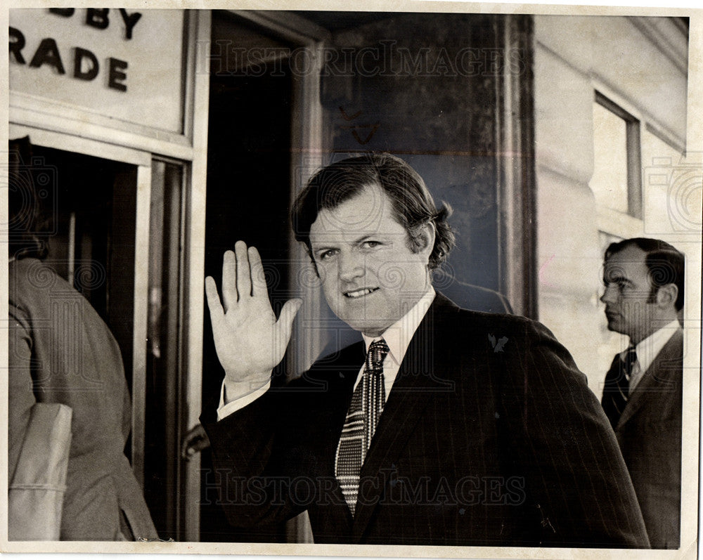 1972 Press Photo Ted Kennedy Senator Democrat - Historic Images