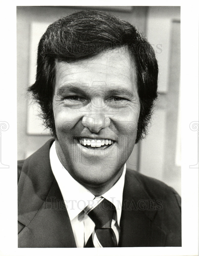 1975 Press Photo Tom Kennedy ABC TV game show host - Historic Images