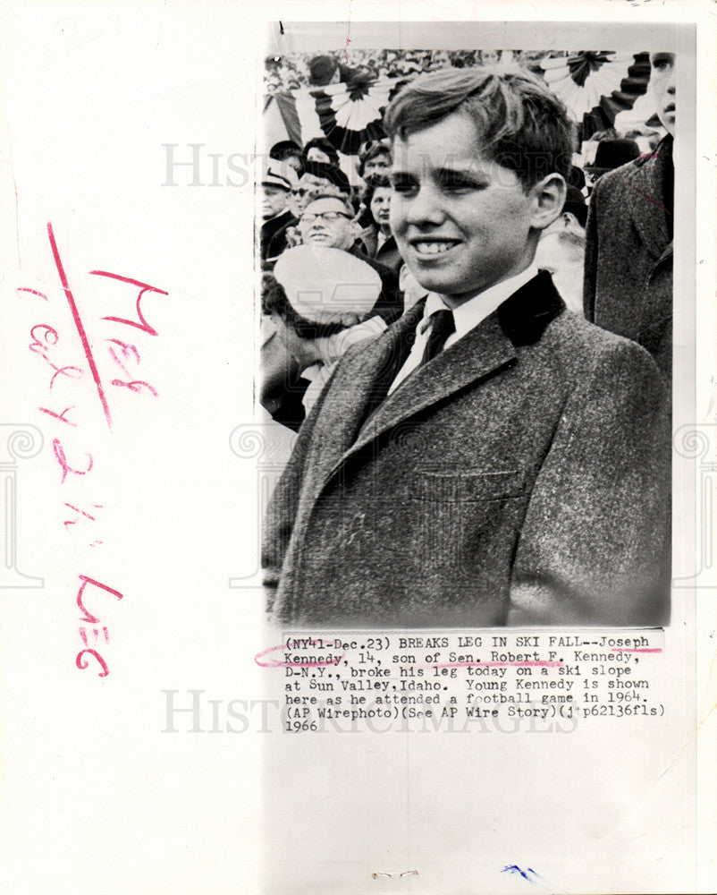 1966 Press Photo Joseph Kennedy breaks leg ski slope - Historic Images