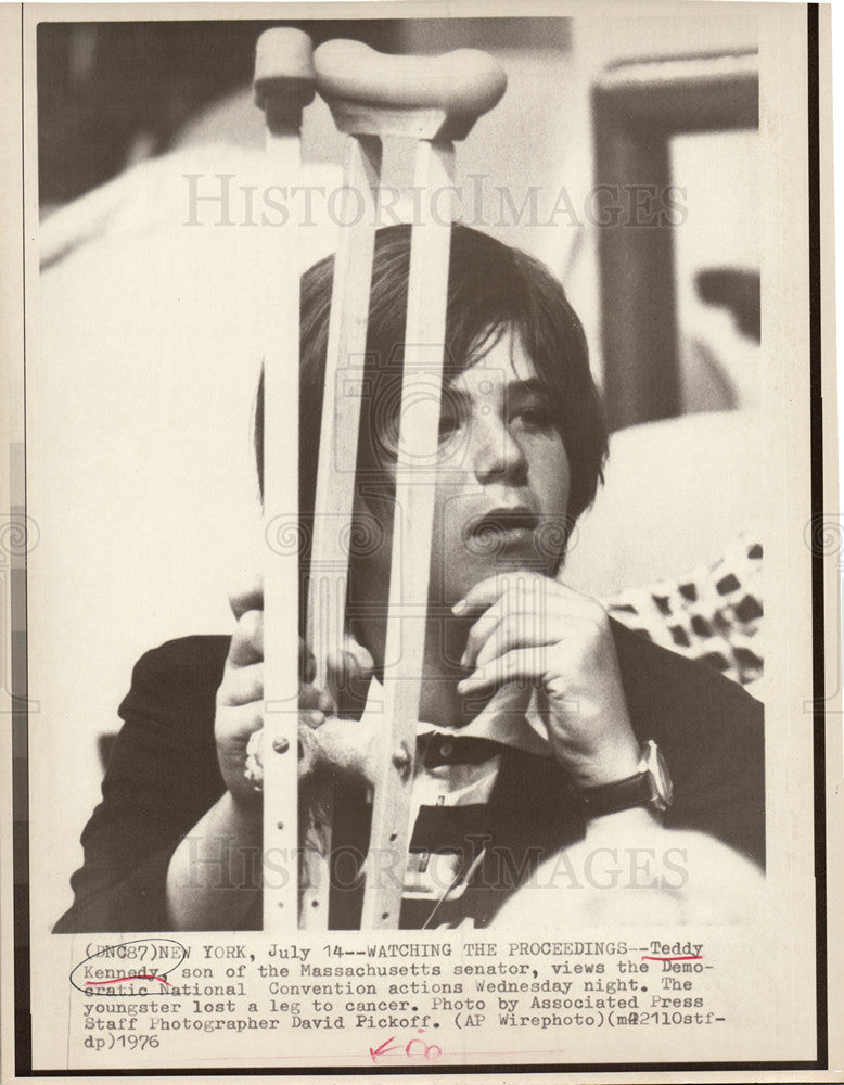 1976 Press Photo Teddy Kennedy Democratic Convention - Historic Images