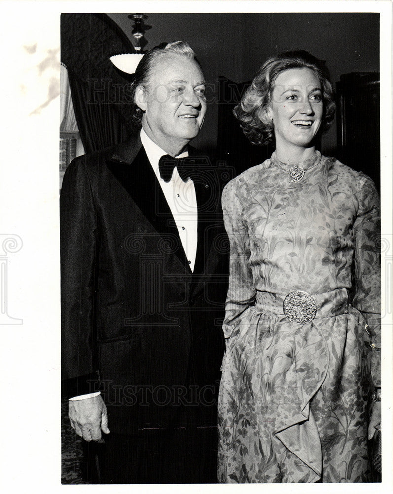 1974 Press Photo Ernest Jones daughter Chrystine - Historic Images