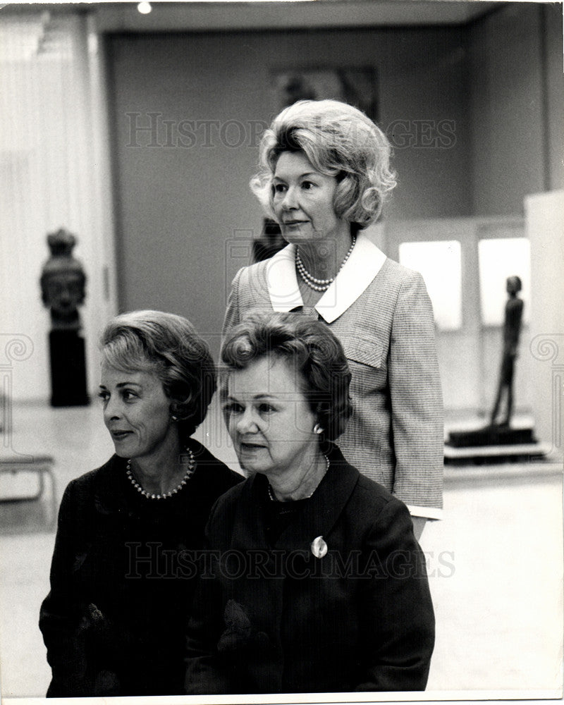 1965 Press Photo Mrs. Ernest A. Jones  Mrs. Oscar - Historic Images