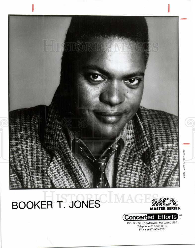 1993 Press Photo Booker T. Jones multi-instrumentalist. - Historic Images