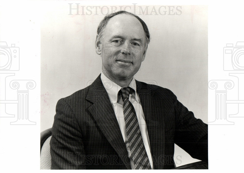 1990 Press Photo Bruce Johnstone Fidelity manager - Historic Images