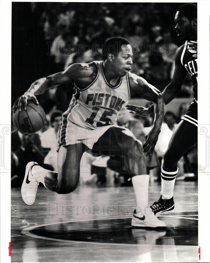 1983 Press Photo Vinnie Johnson Pistons Celtics - Historic Images