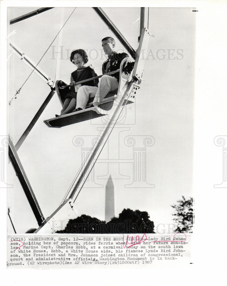 1967 Press Photo Lady Bird Johnson Popcorn - Historic Images