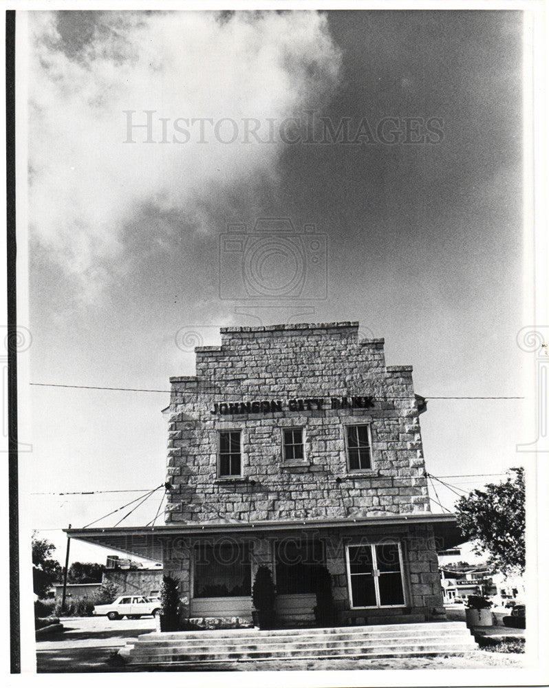 Press Photo Johnson - Historic Images