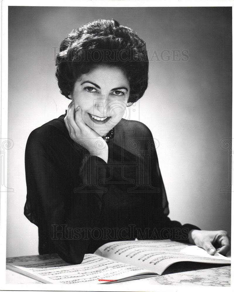 1961 Press Photo Irene Jordan - Historic Images