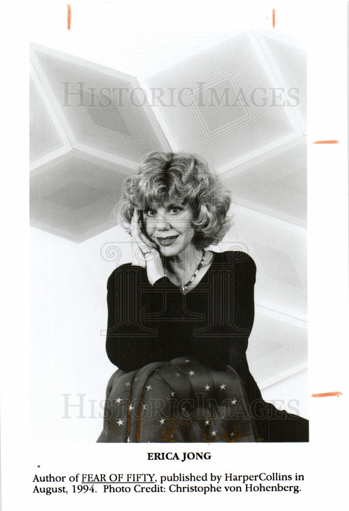 1994 Press Photo Erica Jong     &quot;Fear of flying.&quot; - Historic Images