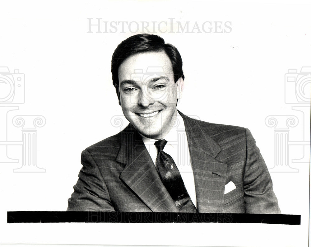 1987 Press Photo Randall, Jones, richest, man, town - Historic Images