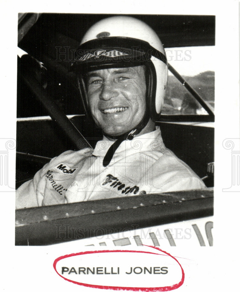 1969 Press Photo Parnelli Jones Racing Driver - Historic Images