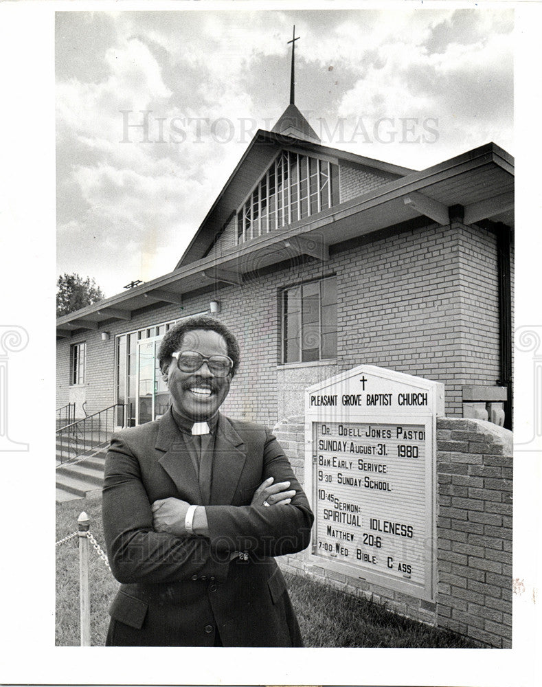 1990 Press Photo Rev. Odell Jones - Historic Images