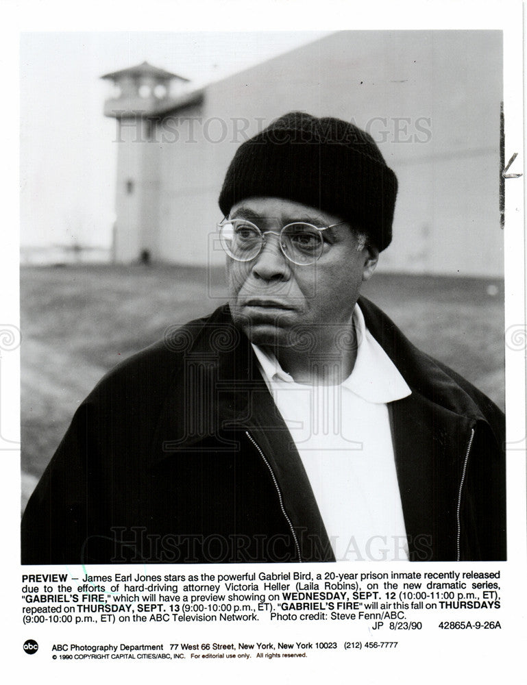 1990 Press Photo James Earl Jones Gabriel's Fire - Historic Images