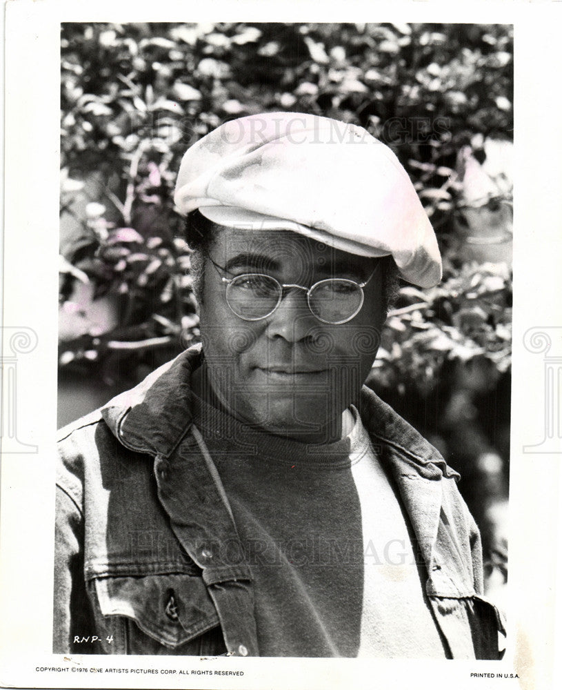 1976 Press Photo James Earl Jones American film actor - Historic Images