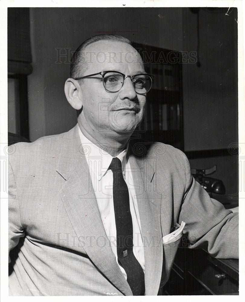 1960 Press Photo Frederick William Kaess judge USA - Historic Images