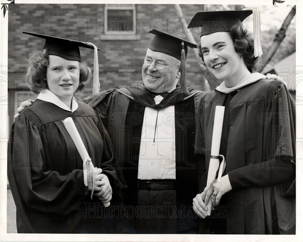 1949 Press Photo William Kelly Joyce Patricia Serena - Historic Images