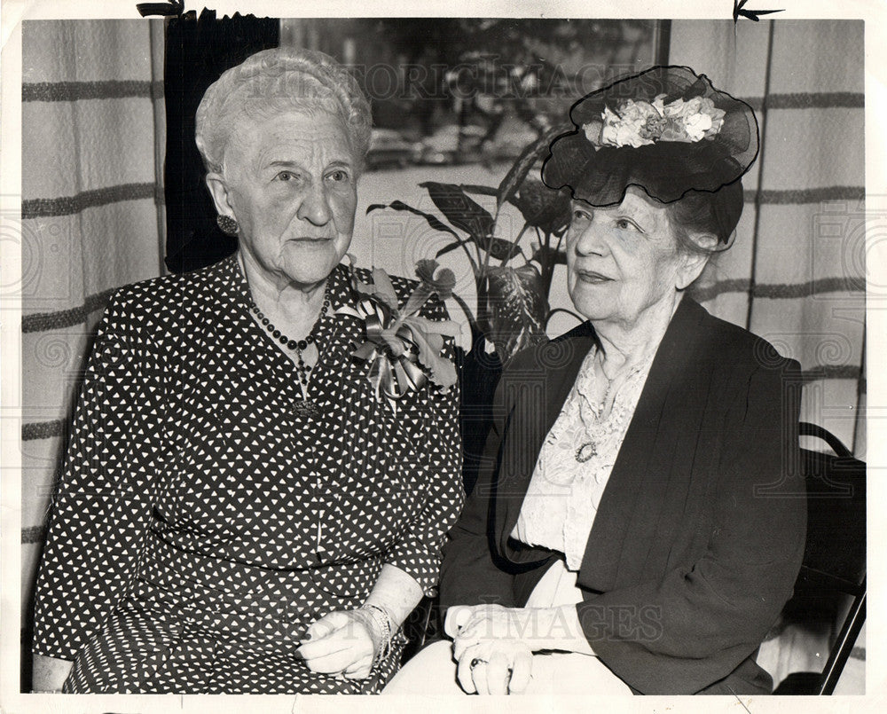 1949 Press Photo Mrs. Henry B. Joy - Historic Images
